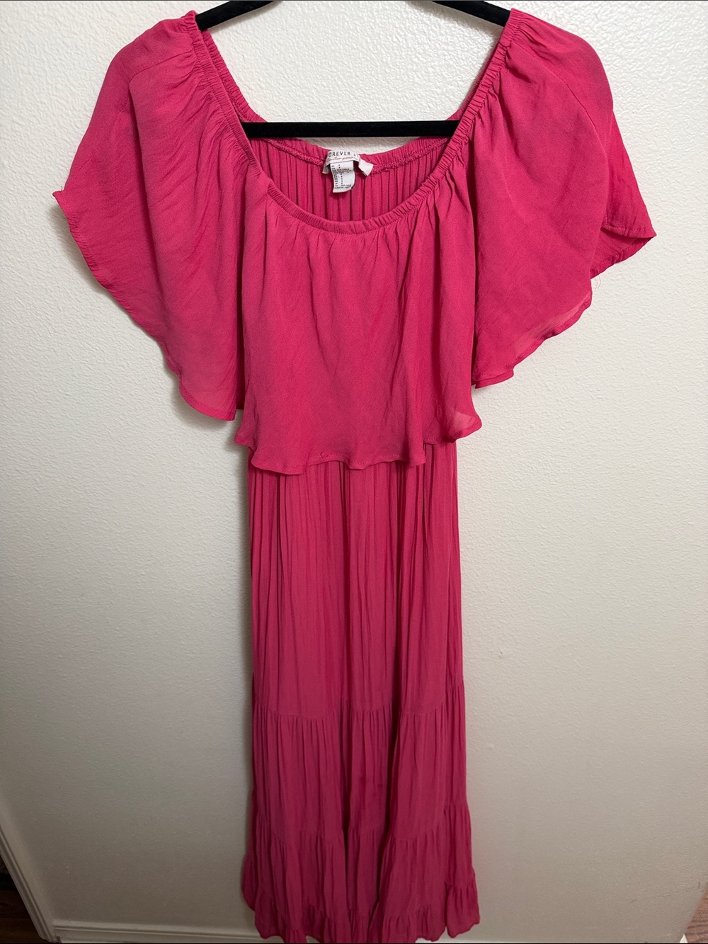 Forever 21 Hot Pink Off-Shoulder Dress